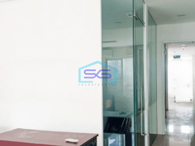 Disewakan Ruko di Jalan Utama Rawamangun Jakarta Timur Luas Bangunan  350 m²