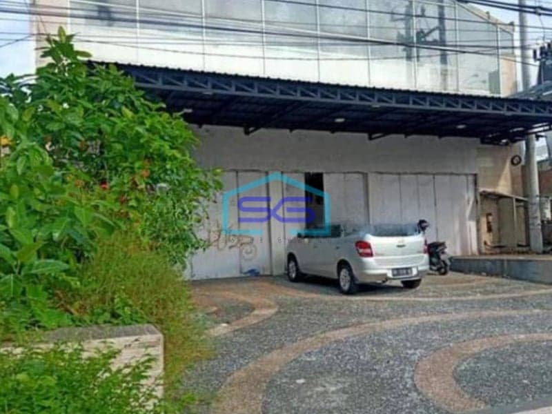 Disewakan Gedung Besar Murah Tepi Jalan Utama Dekat Tugu Yogyakarta LT 1500m2