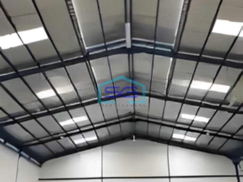 Dijual Gudang Kosambi Jakarta Barat Luas Tanah 1600m2 Rapi dan Siap Pakai