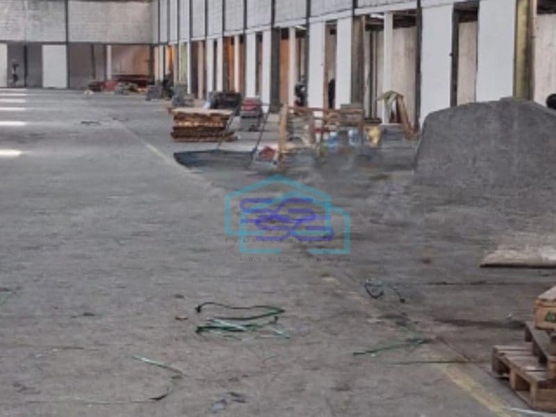 Dijual Gudang Luas Tanah 2140 m² Lokasi Strategis di Ngaliyan Semarang