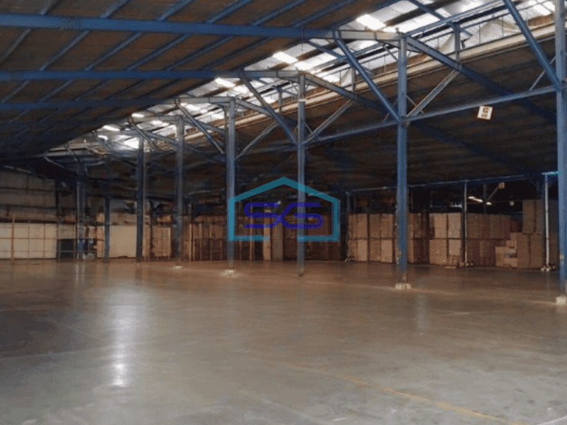 Disewakan Gudang Murah Luas Bangunan 12000 m² di Karawang Barat