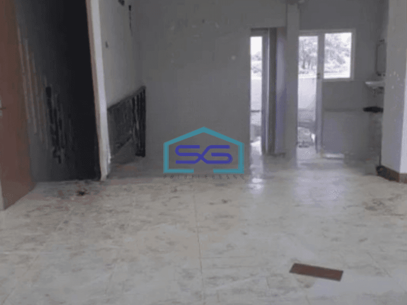 Disewakan Ruko Hadap Jalan Raya di BSD Tangerang Luas Bangunan  404 m²