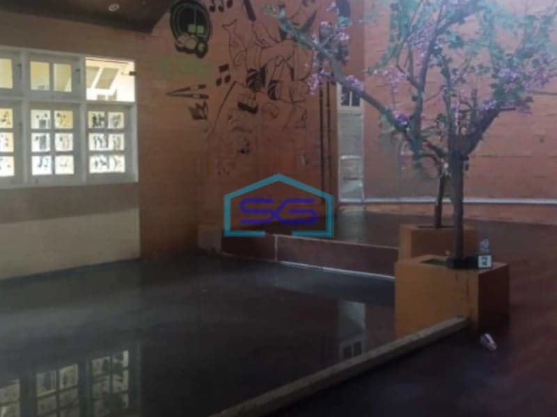 Disewakan Ruko Luas Bangunan 1000 m² Lokasi Bebas Banjir di Semarang