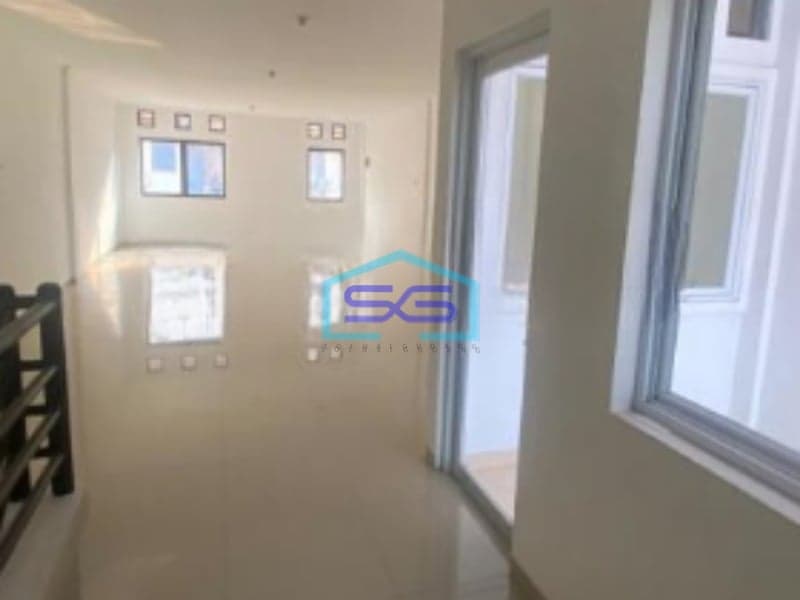 Disewakan Ruko Siap Huni di Sektor 4 BSD Tangerang Selatan Luas Bangunan  155 m²