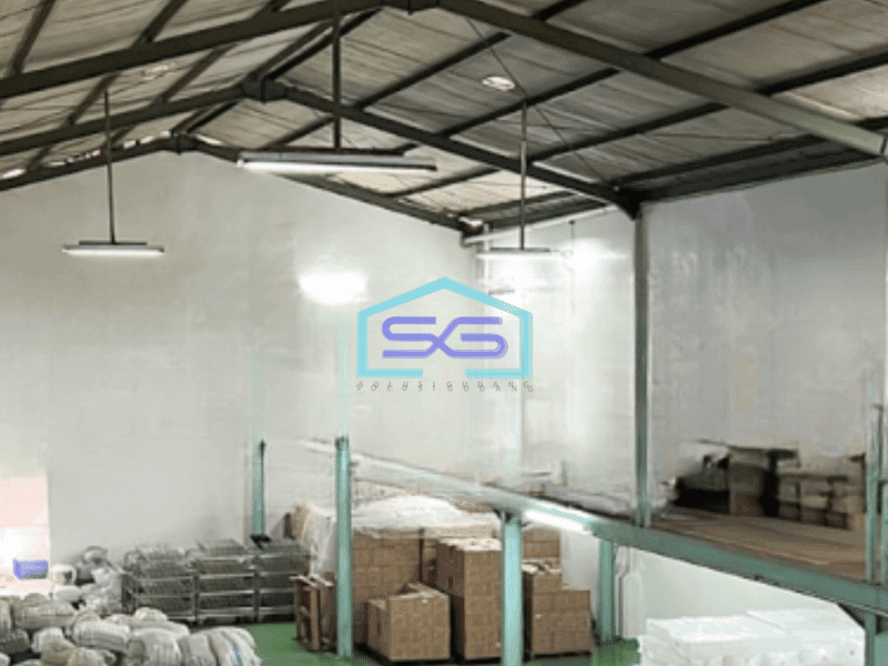 Disewakan Gudang Ada Kantor Luas Bangunan  800 m² di Kelapa Dua Tangerang