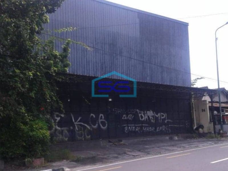 Disewakan Ruko Murah Besar Tengah Kota Dekat Malioboro Yogyakarta Cocok Usaha LB 485m2