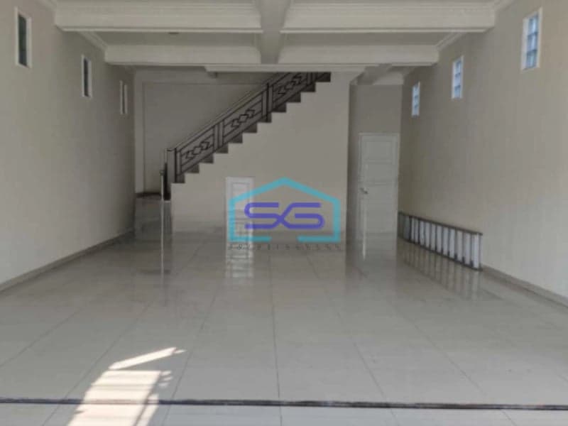 Di Sewa Ruko Di Kendal Raya Brongsong Luas Bangunan 200 m²