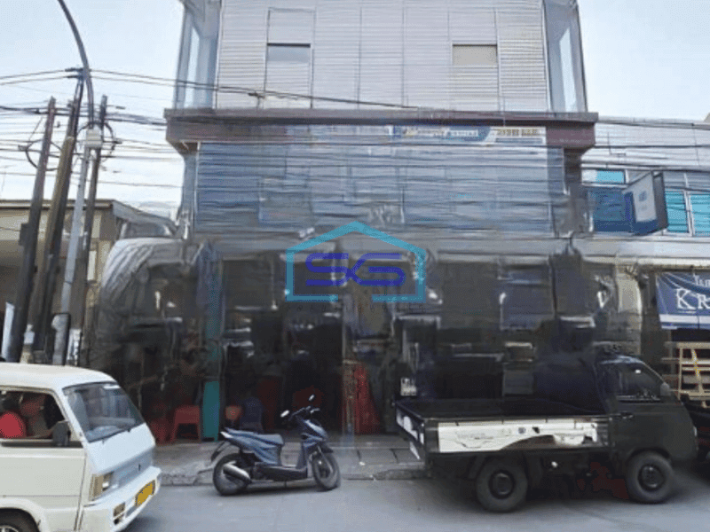 Disewakan Ruko 3 Lantai Lokasi Strategis di Ciputat Tangerang Sealatan