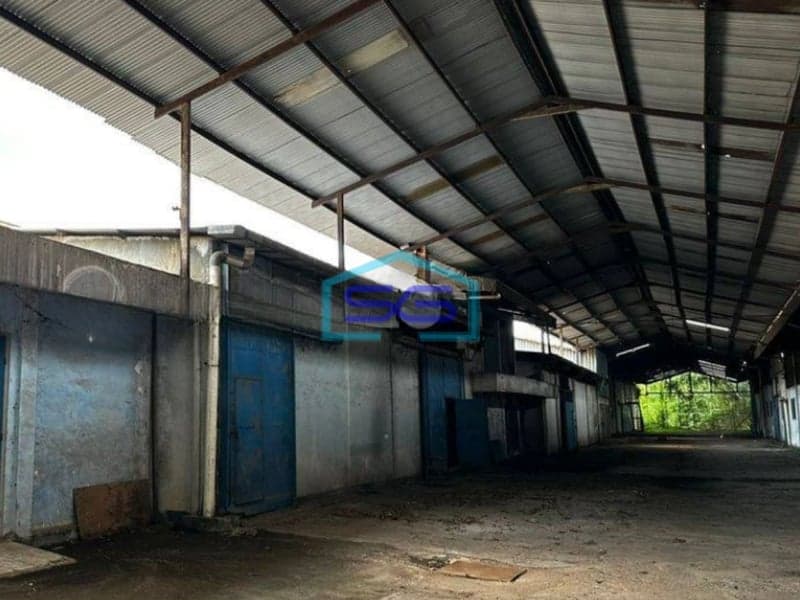 Dijual Tanah Ada Bangunan Di Karawang Timur Dekat Dengan Pintu Tol LT 30230m2