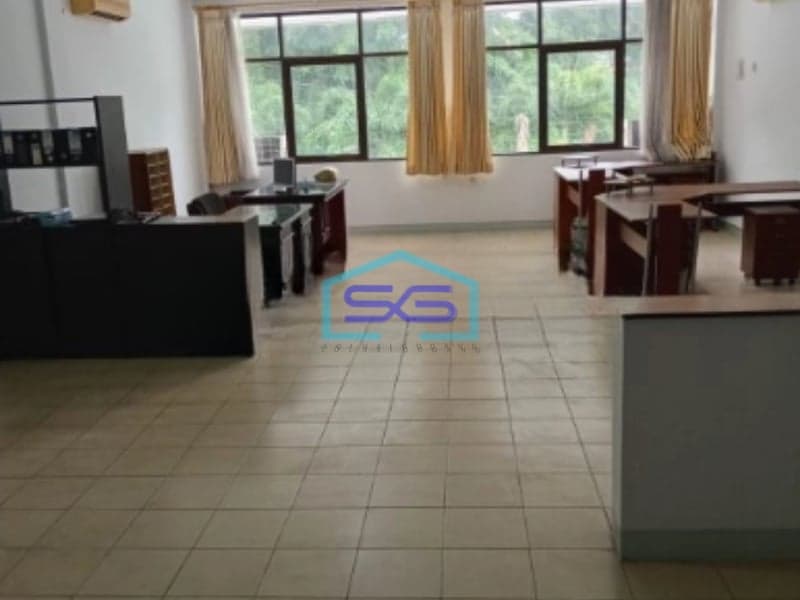 Dijual Ruko di Villa Meruya Jakarta barat Sudah Renovasi Luas Bangunan 243m2