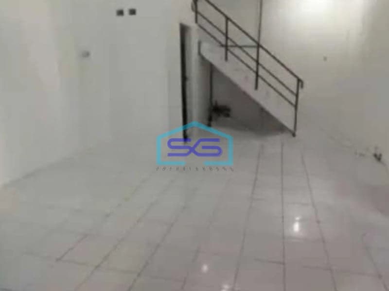 Dijual Ruko Area Parkir Luas Lokasi Surabaya Kota Kondisi Bangunan Bagus