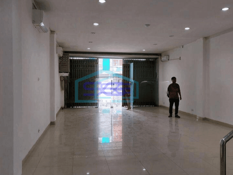 Dijual Ruko 5 lantai di Muara Karang, siap pakai, lokasi strategis