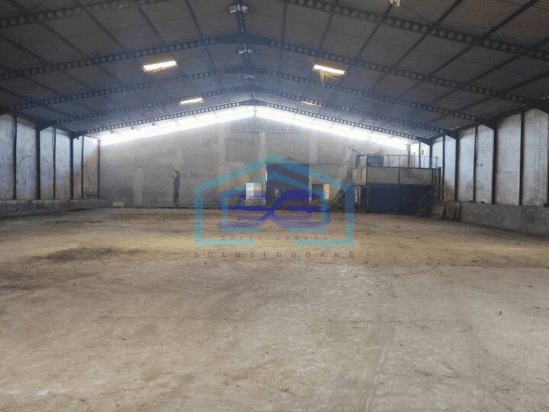 DISEWAKAN GUDANG PANGKALAN TRUCK SEMARANG