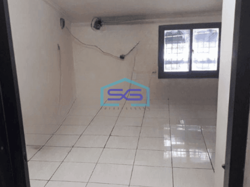 Disewakan Ruko 2 Lantai di Pinggir Jalan Raya Tubagus Angke Jakarta Barat