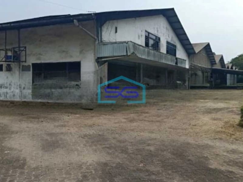 Dijual Gudang Luas Bangunan 37000 m² Lokasi Cikupa Tangerang