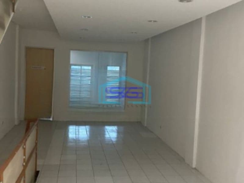 Disewakan Ruko 3 Lantai luas Bangunan 200 m² di Cimone Tangerang