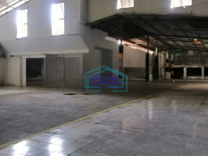 Disewakan Gudang Luas Bangunan 1440 m² Lokasi Mantrijeron Yogyakarta