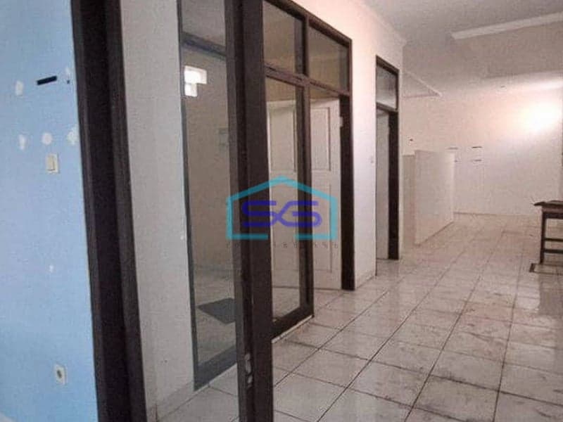 Disewakan Ruko 2 Lantai LB 375m2 Siap Pakai Terawat Area Strategis Mohammad Ramdan Kota Bandung