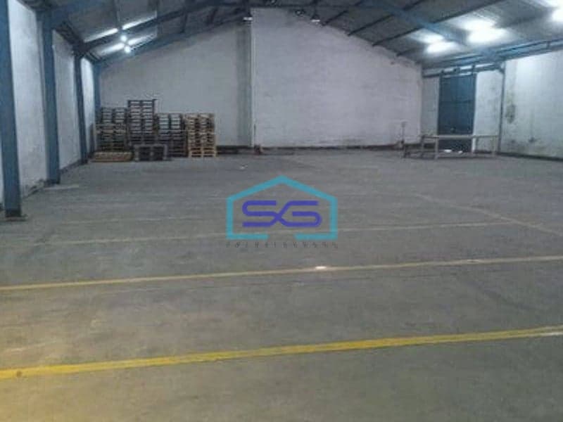 Disewakan Gudang Siap Pakai Dekat Toll Batara Pasar Rebo Jakarta Timur LT 1800m2