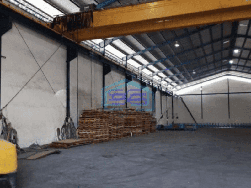 Disewakan Gudang Raya Osowilangon 500m Dari Tol Dkt Margomulyo Luas Bangunan 1386 m²