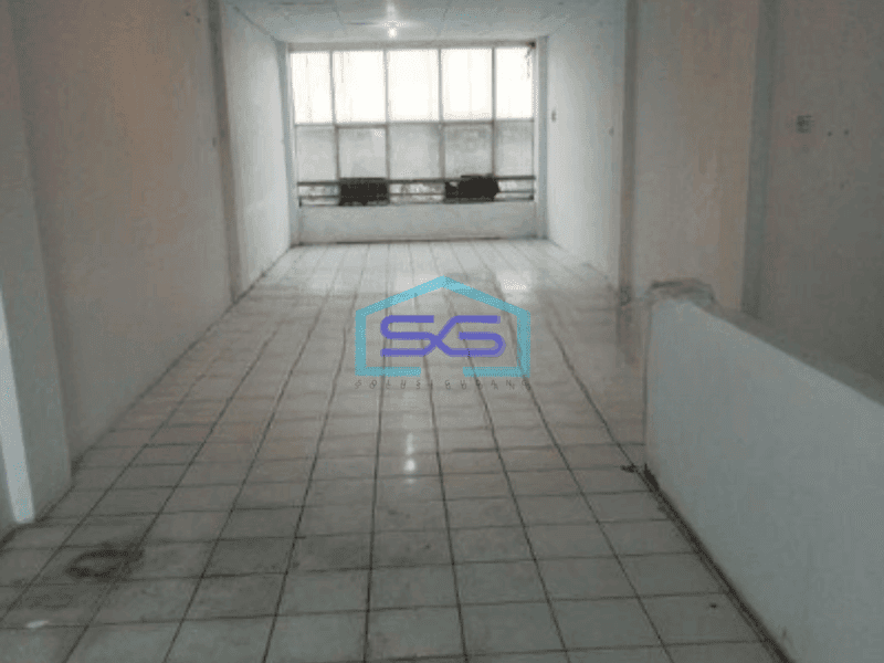 Disewakan Ruko di Pinggir Jalan Raya Fatmawati Jakarta Selatan Luas Bangunan  240 m²