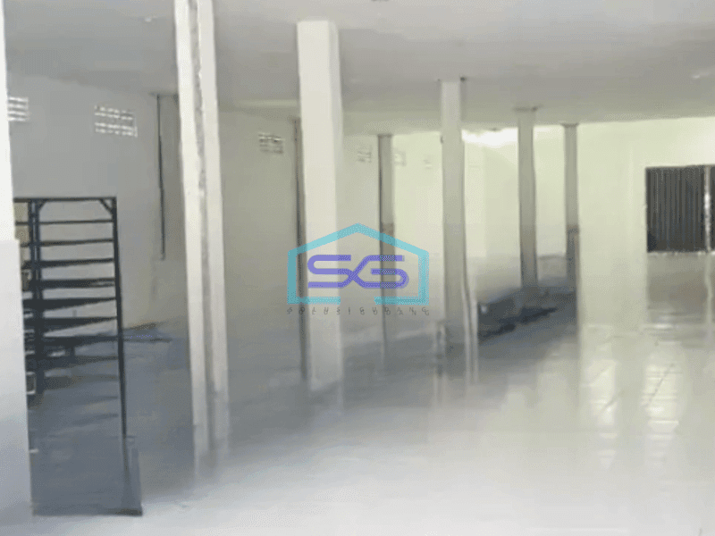 Disewakan Gudang 2 Lantai di Dekat Jl Kaliurang Ngagik Sleman Yogyakarta Luas Tanah  3700 m²