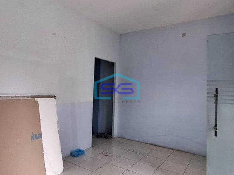 Disewakan Ruko Strategis Aman Pusat Kota Jln. Cikawao Kota Bandung LB 300m2 Siap Pakai