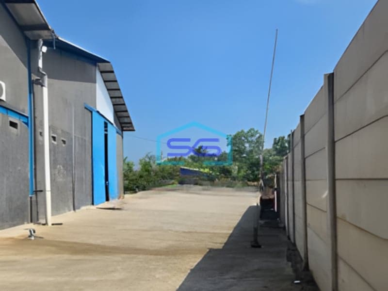 Dijual Gudang Exs Pabrik Cat Lokasi Kawasan Industry Keroncong Jatiuwung Tangerang LT 1615m2