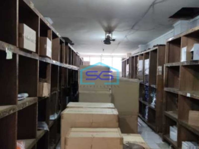 Disewa Ruko Perniagaan Timur Roa Malaka Tambora Jakarta Barat Luas Bangunan  200 m²