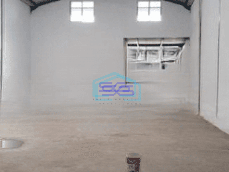 Disewakan Gudang Ada Kantor Luas Bangunan  576 m² di Teluk Naga Tangerang