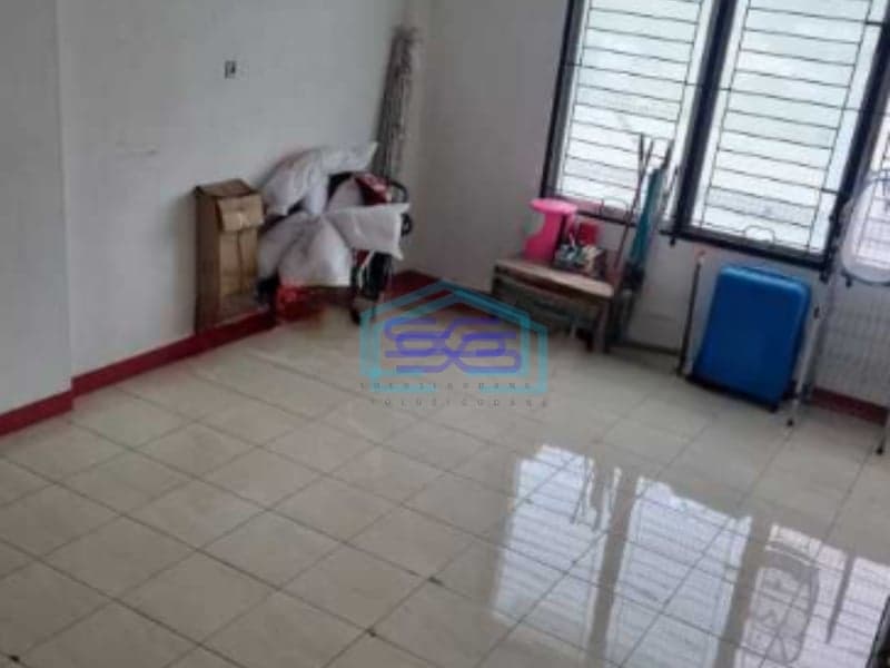 Dijual Ruko Luas Bangunan 200 m² Lokasi Bebas Banjir di Harapan indah Bekasi