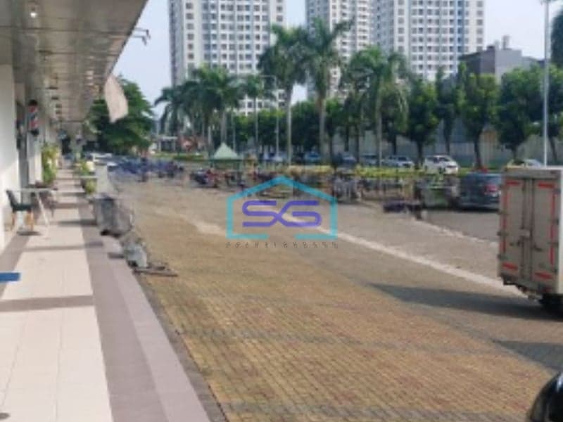 Disewakan Ruko Sangat Rapih Siap Huni di Gading Serpong Tangerang LB 172m2