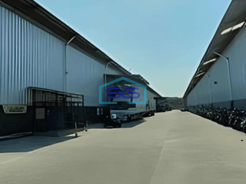 Disewa Gudang Bagus LB 6000 m² di Jl Raya Legok Karawaci Tangerang