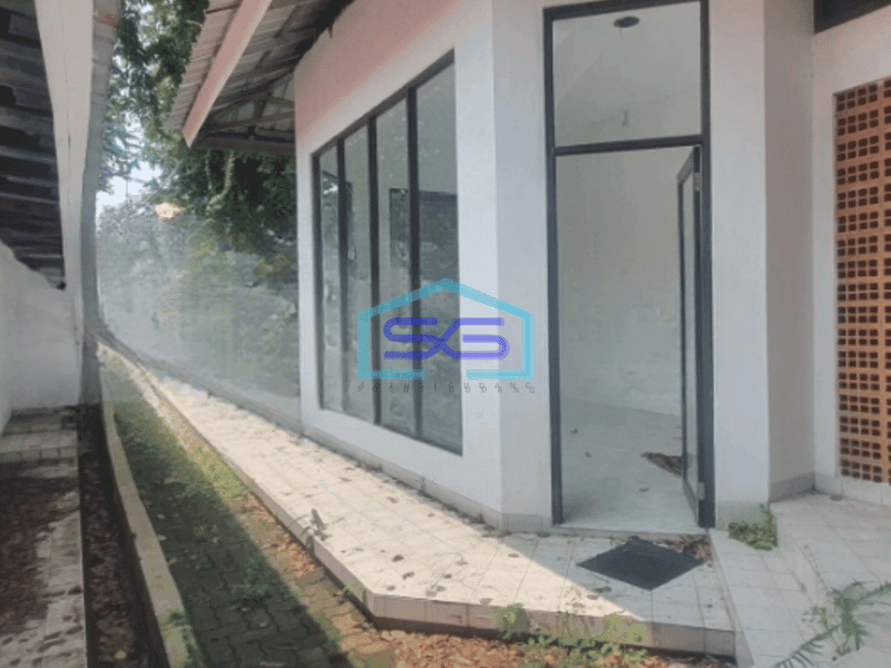 Disewakan Kantor di Slipi Jakarta Barat Luas Bangunan 1262 m²