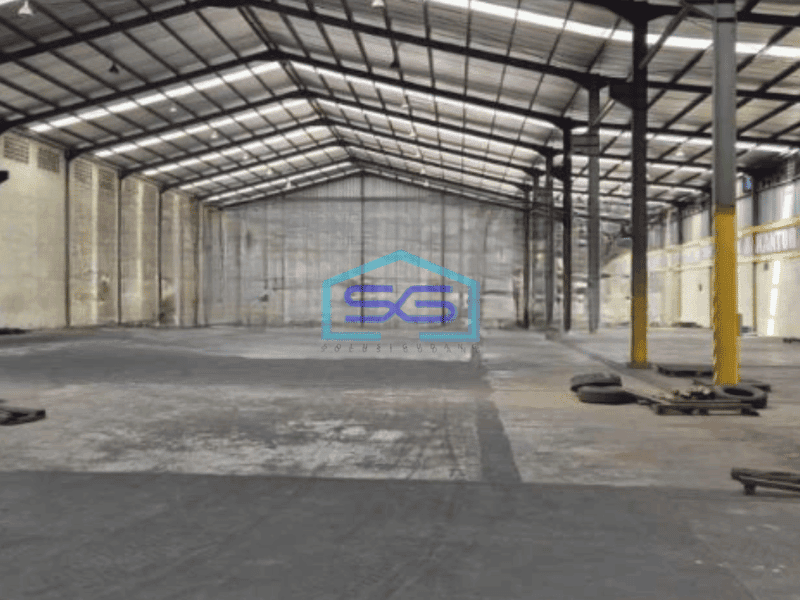 Dijual Gudang Luas Bangunan 3375 m² Lokasi Pinggir Jalan Raya Cileungsi Bogor