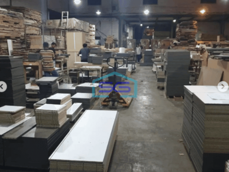 Disewakan Gudang Luas Bangunan 1.200 m²  Lokasi Strategis di Dadap Tangerang