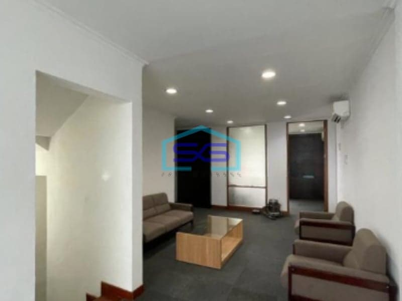 Disewakan Ruko 3 Lantai Di Daerah Komersil Pondok Indah Jakarta Selatan LB 210m2