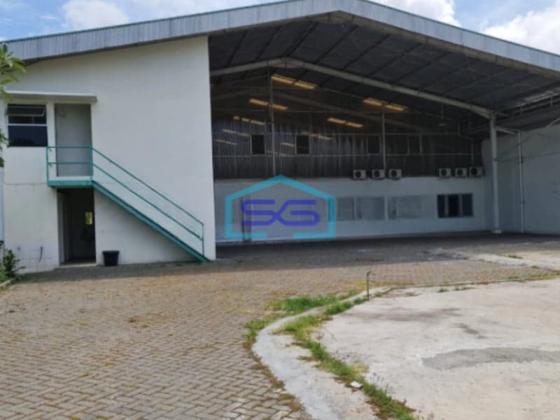 Disewakan Gudang Strategis Area Pergudangan Gatak Sukoharjo dekat Solobaru dan Solo LT 2400m2