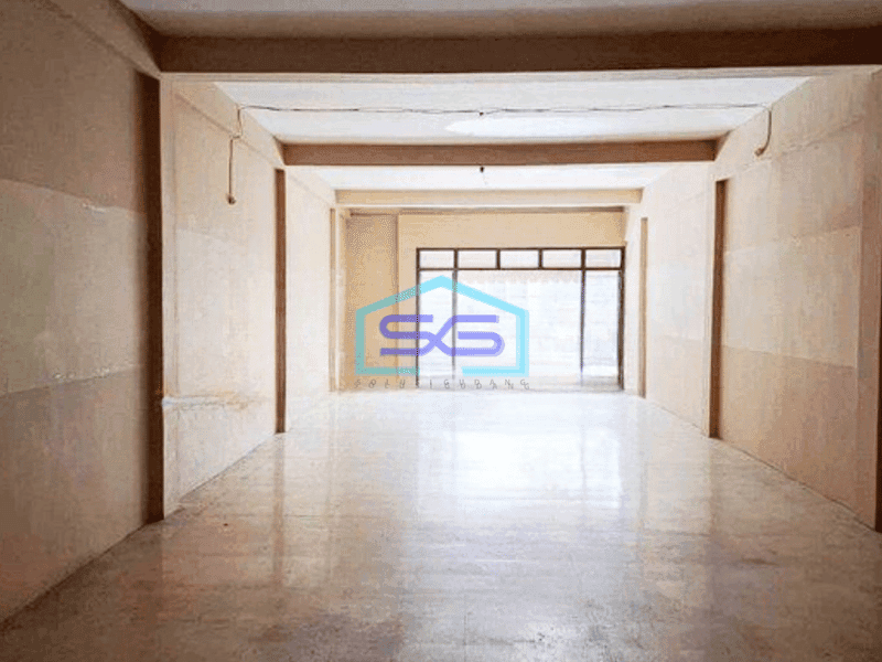 Disewakan Ruko Siap Pakai Lokasi Strategis di Malang Luas Bangunan 295m2