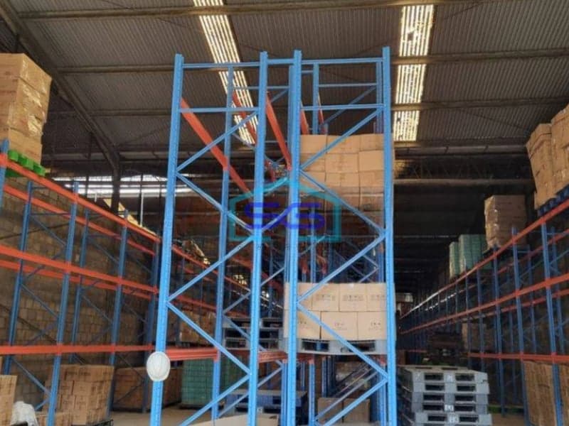 Disewakan Gudang Murah Strategis Rapih Pinggir Jalan LB 672m2 Cakung Jakarta Timur