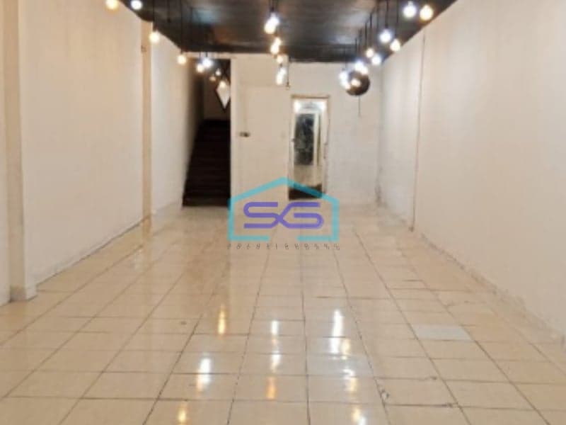 Disewakan Ruko Lokasi Bebas Banjir di Tebet Jakarta Selatan Luas Bangunan 243 m²