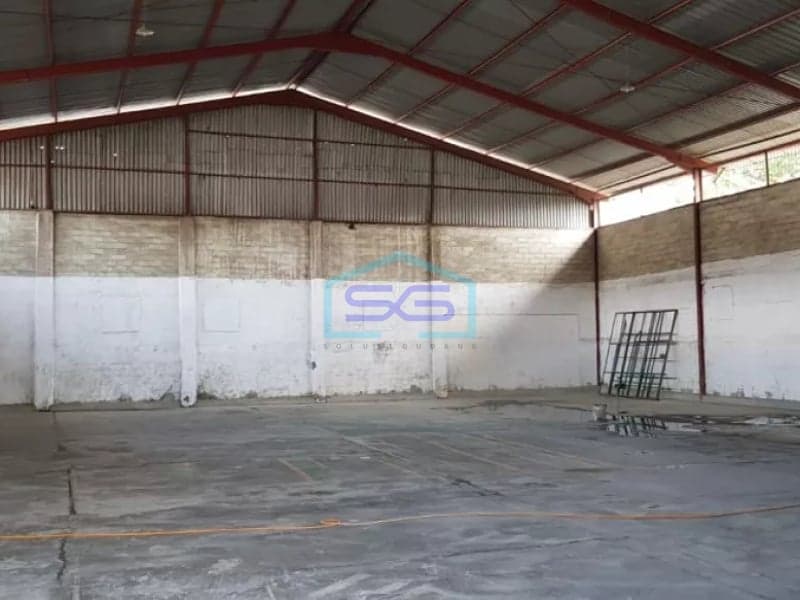 Disewakan gudang di pelumpang jakarta utara luas 800m,1800m, 500m dan 200m