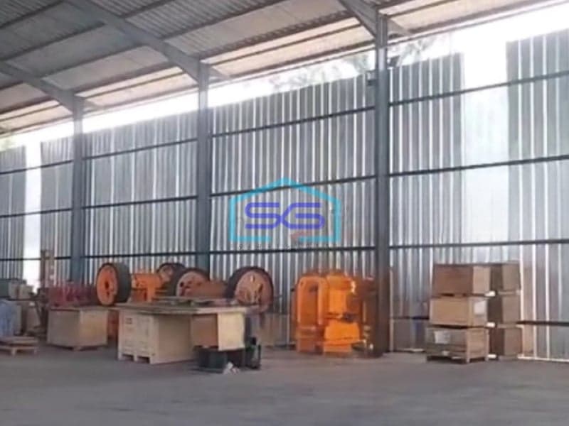 Disewakan Gudang Luas Bangunan  1260 m² Lokasi di Curug Tangerang