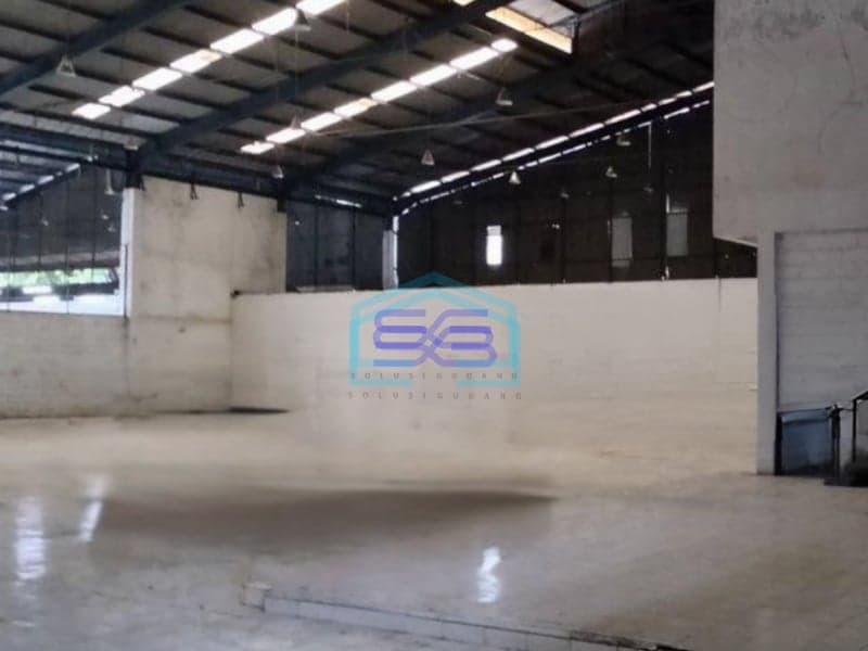 Disewakan Gudang di Narogong Bekasi Luas 2000m2