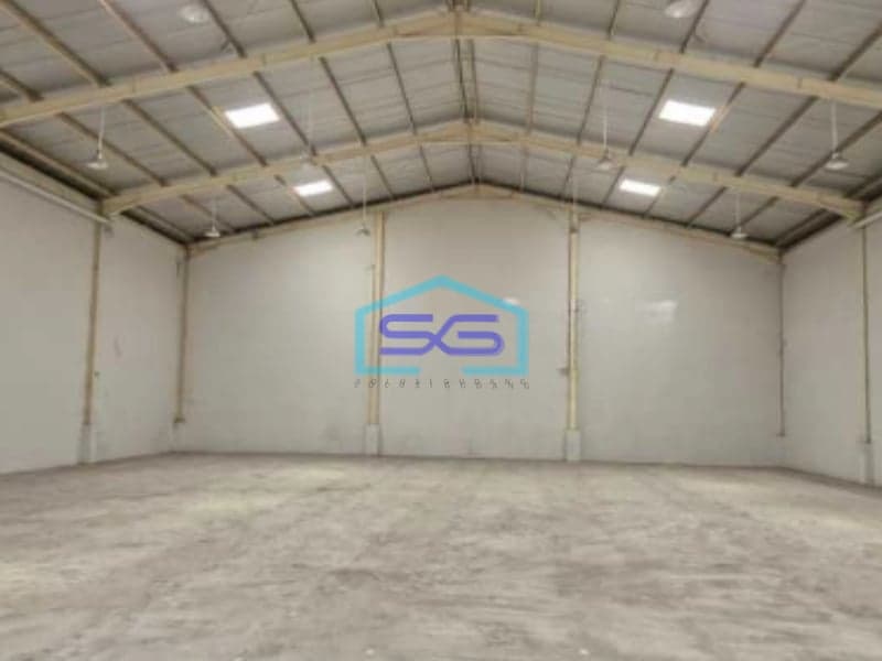 Disewakan Gudang Kavling Dpr Cipondoh Tangerang Bebas Banjir LB 600m2