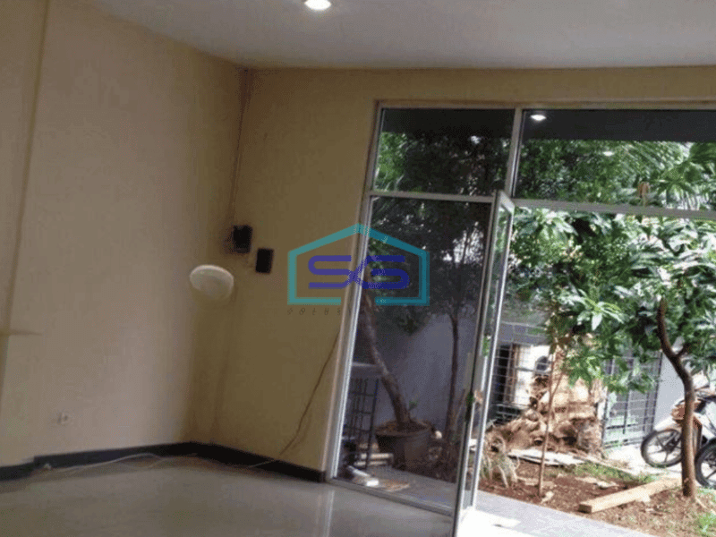 Disewakan Gudang di Cipondoh Tangerang Luas Tanah 360 m²
