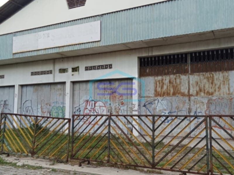 克拉滕 Somopuran 战略位置仓库出租 土地面积 750 平方米