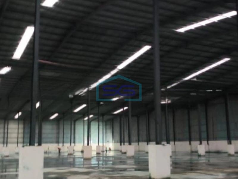 Disewakan Gudang Lokasi Bebas Banjir Luas Bangunan 1440 m² di Sepatan Tangerang