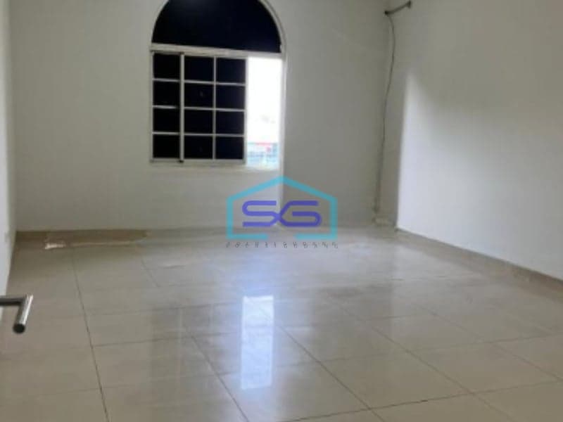 Disewakan Ruko Lokasi Strategis Luas Bangunan  270 m² di Jakarta Barat