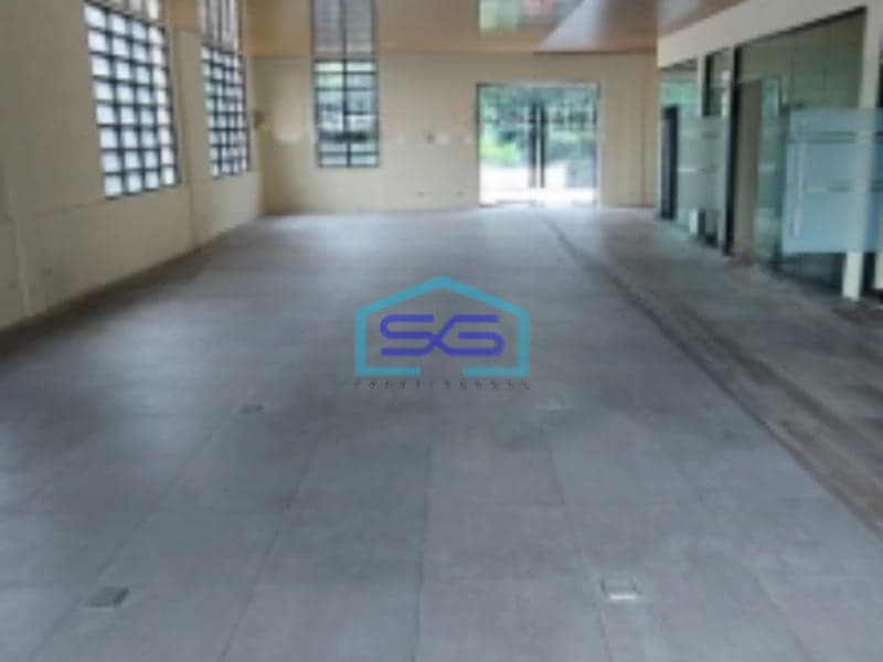 Disewakan Mini Building 3 Lantai Di Kebayoran Baru Jakarta Selatan LB 800m2